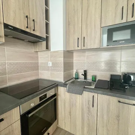 B144 Design Lux #freeparking Apartman